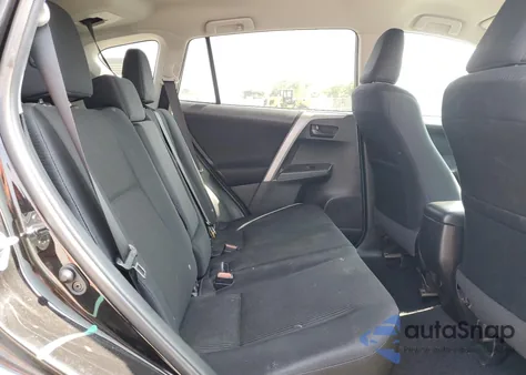 2017 Toyota Rav4 Le z USA, uszkodzony, nr VIN 2T3ZFREV4HW337244